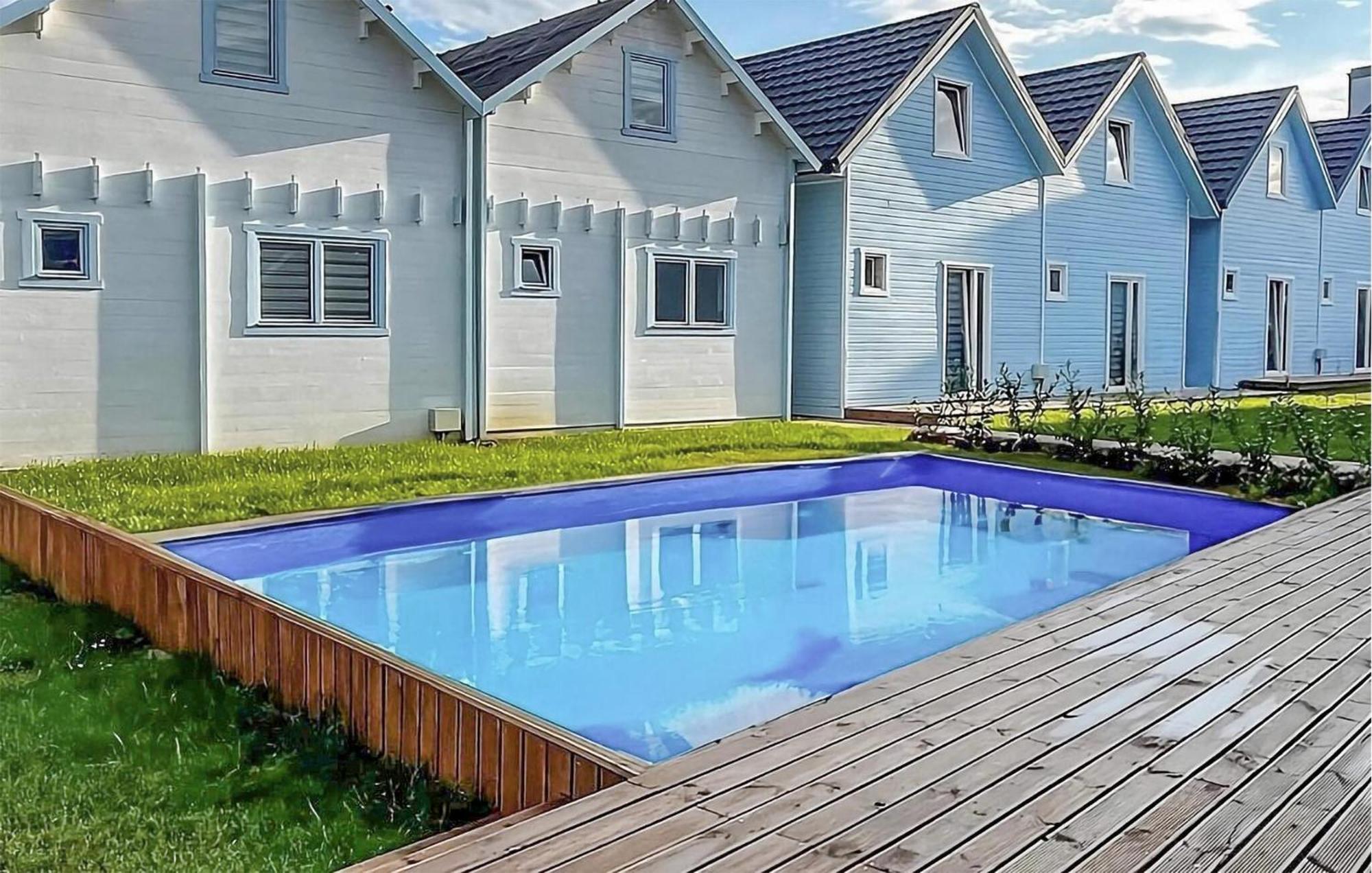Gorgeous Home In Rewal With Outdoor Swimming Pool Exterior foto